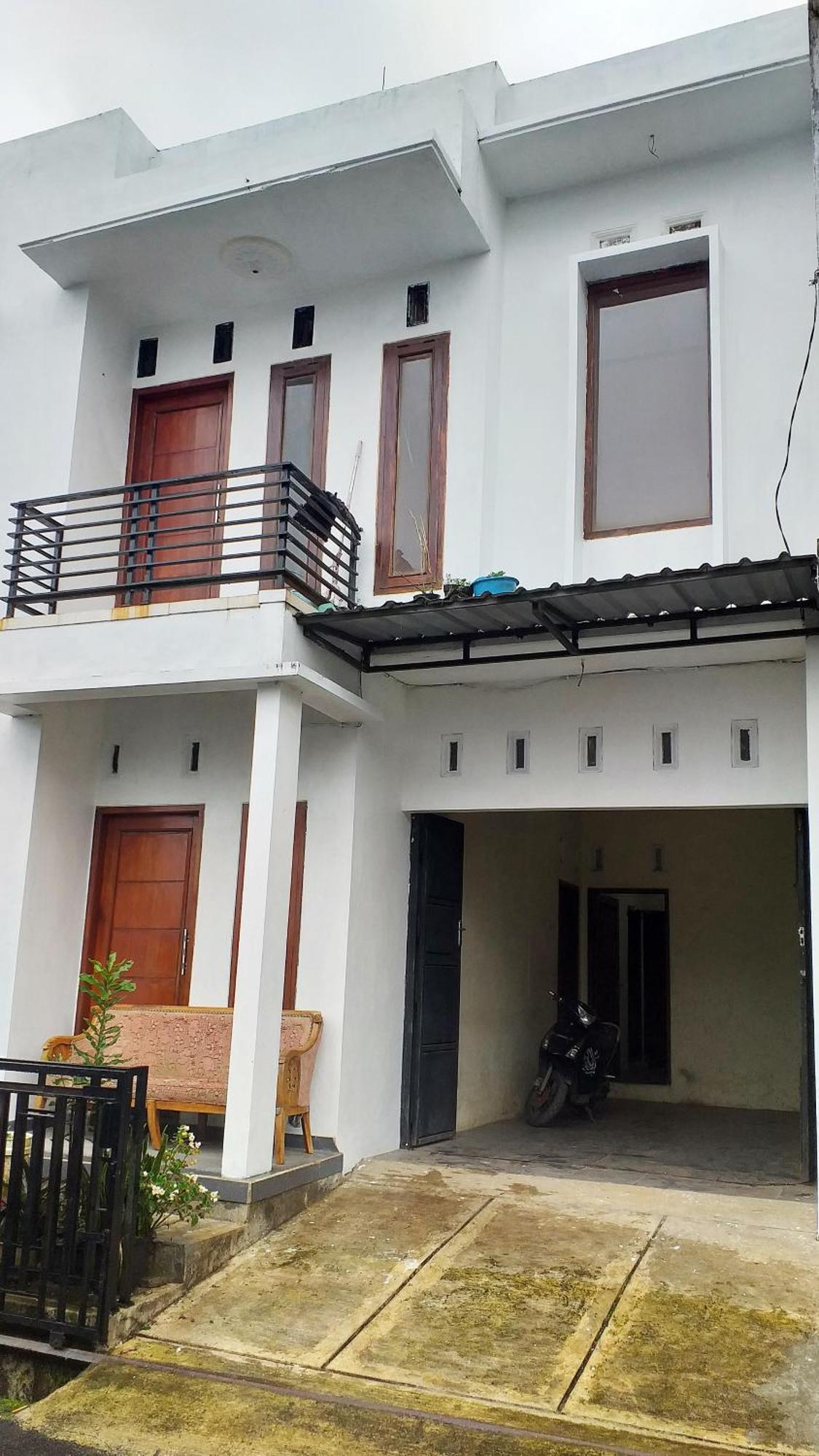 Ganendra Syari'Ah Guesthouse Diyeng Buitenkant foto